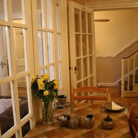 Bed & Breakfast Ardeen 2*